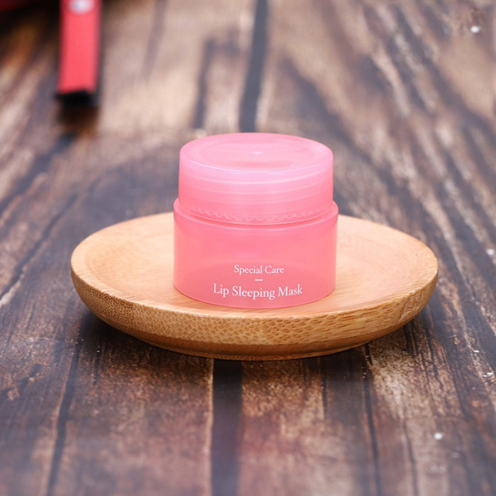 Lip Sleeping Mask Nourishes and Protects